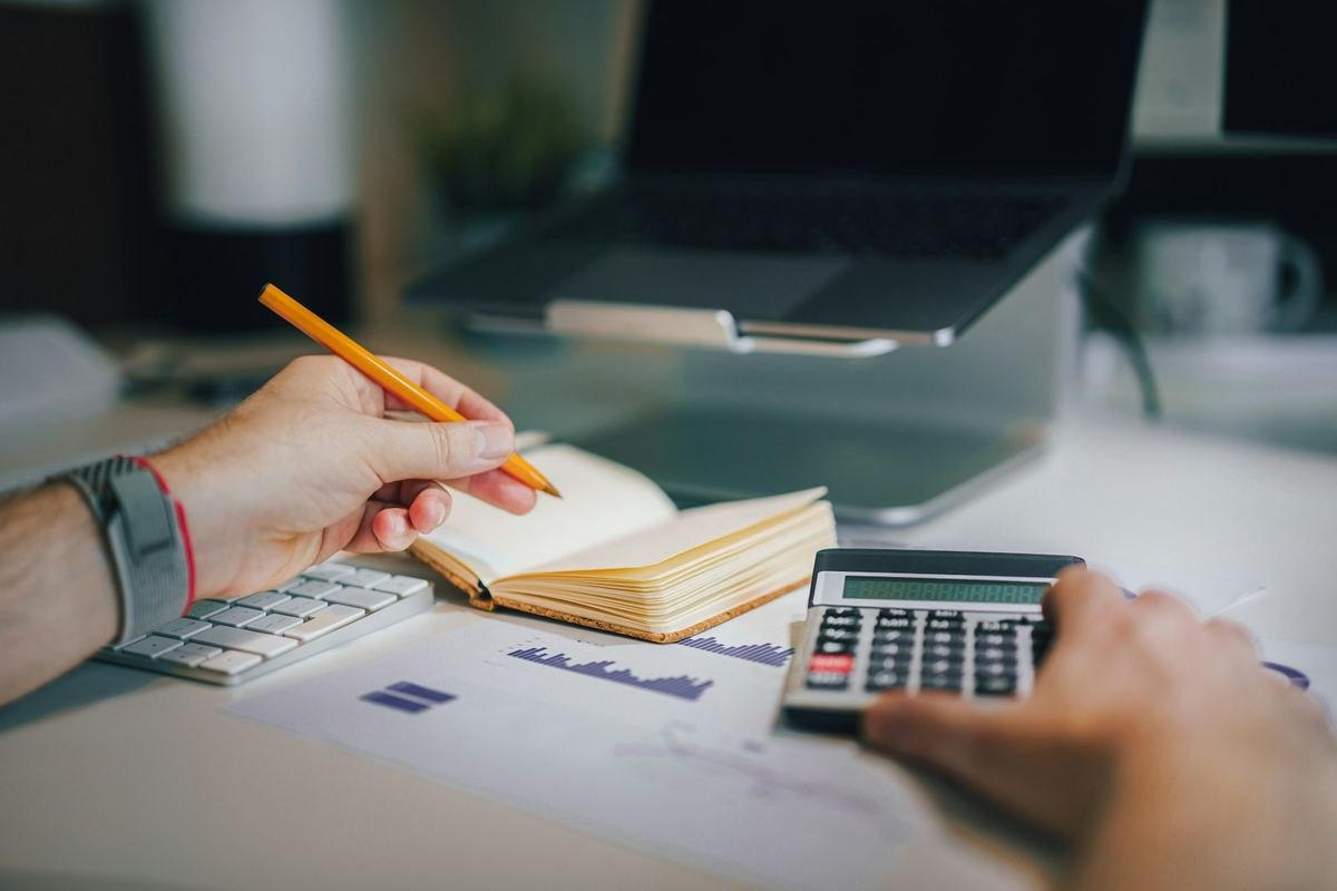 Finance & Accounting